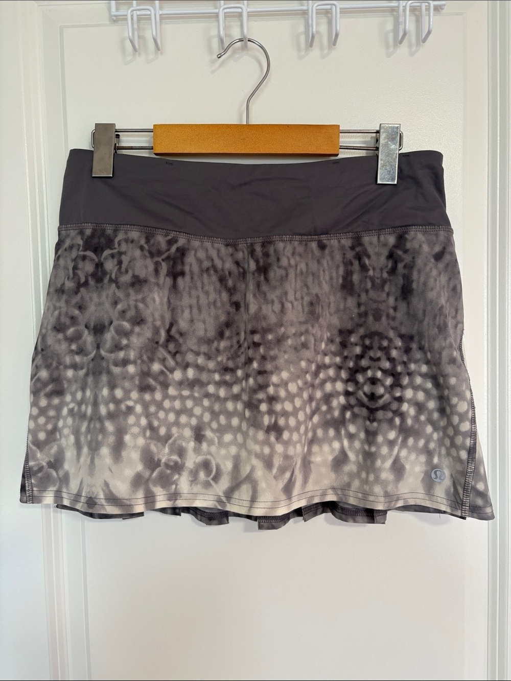 Lululemon Run Speed Skirt